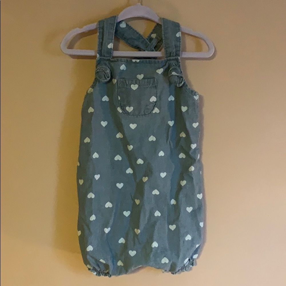 Carter’s heart romper 18m